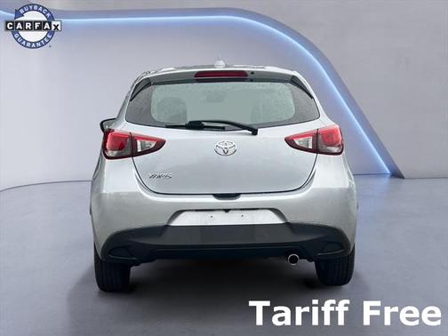 2020 Toyota Yaris Sedan LE