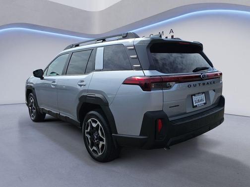 Ice Silver Metallic 2026 Subaru Outback Touring