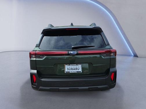 Deep Emerald Green Pearl 2026 Subaru Outback Touring XT