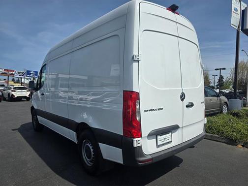2021 Mercedes-Benz Sprinter 2500 Standard Roof