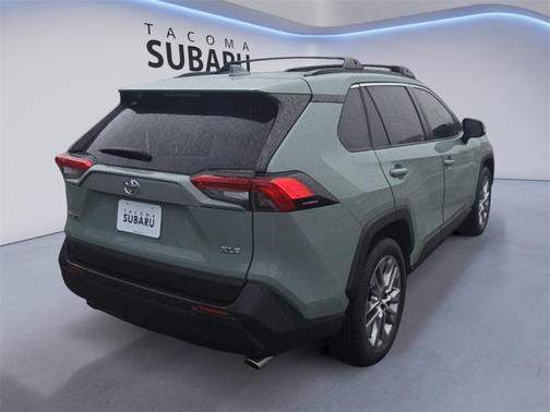 2020 Toyota RAV4 XLE Premium