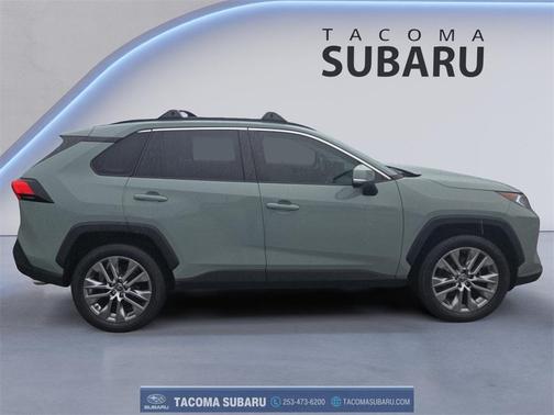 2020 Toyota RAV4 XLE Premium