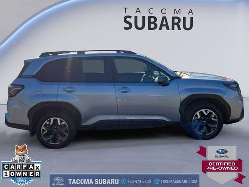 Ice Silver Metallic 2025 Subaru Forester Premium