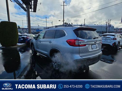 Ice Silver Metallic 2026 Subaru Ascent Limited 7-Passenger