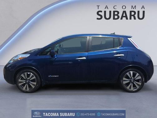 Deep Blue Pearl 2016 Nissan Leaf SV