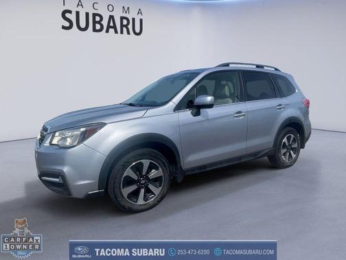 Ice Silver Metallic 2017 Subaru Forester 2.5i Limited