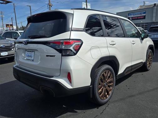 2025 Subaru Forester Sport