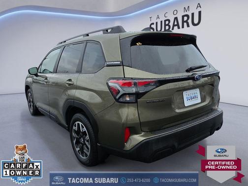 Autumn Green Metallic 2025 Subaru Forester Premium