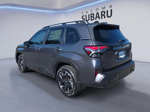 Magnetite Gray Metallic 2026 Subaru Forester Limited