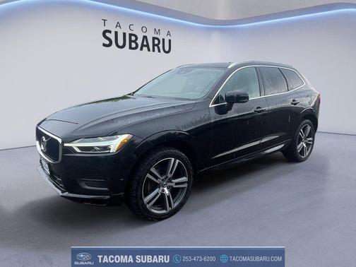 Onyx Black Metallic 2019 Volvo XC60 T5 Momentum