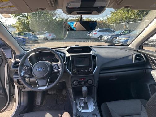 2019 Subaru Impreza 2.0i Premium