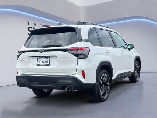 Crystal White Pearl 2026 Subaru Forester Limited