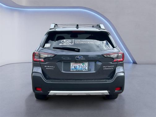 2025 Subaru Outback Touring XT