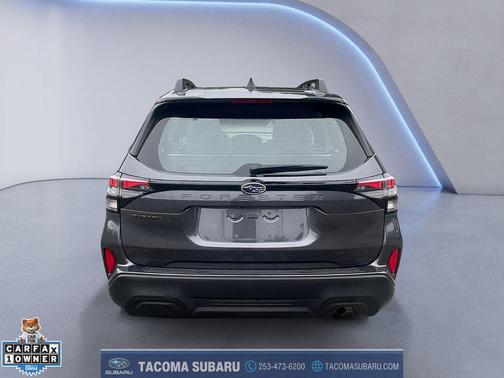 Magnetite Gray Metallic 2026 Subaru Forester Base