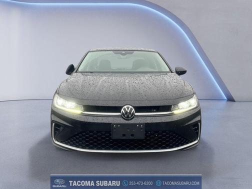 Deep Black Pearl 2025 Volkswagen Jetta 1.5T SE