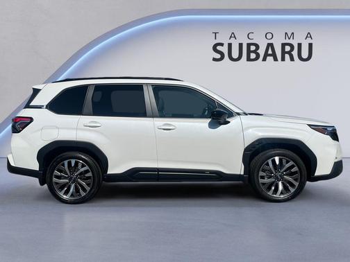 Crystal White Pearl 2026 Subaru Forester Touring