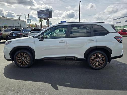 2025 Subaru Forester Sport