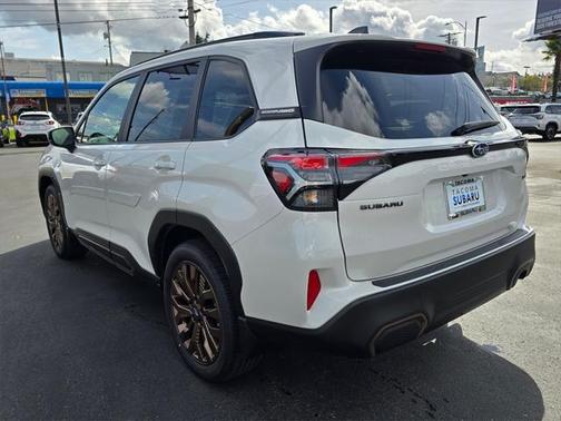 2025 Subaru Forester Sport