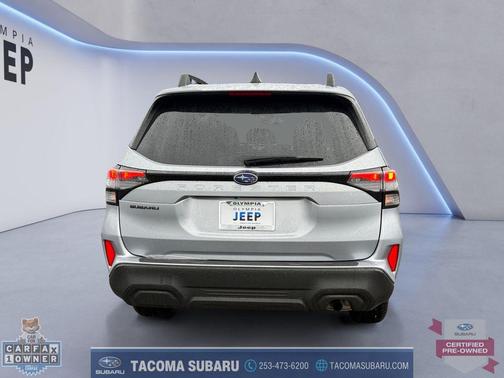 2025 Subaru Forester Premium