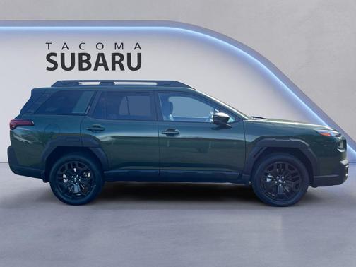 Deep Emerald Green Pearl 2026 Subaru Outback Limited XT