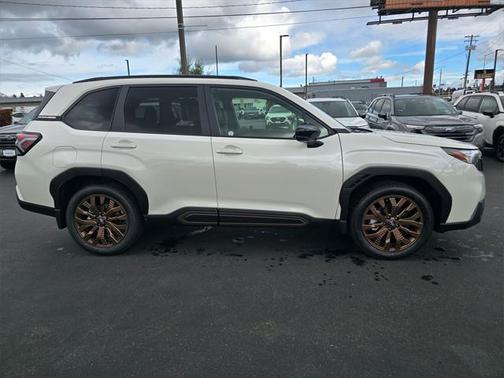 2025 Subaru Forester Sport