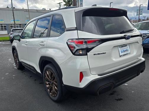 2025 Subaru Forester Sport