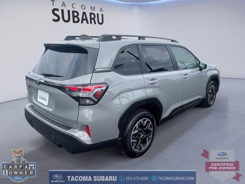 2025 Subaru Forester Premium