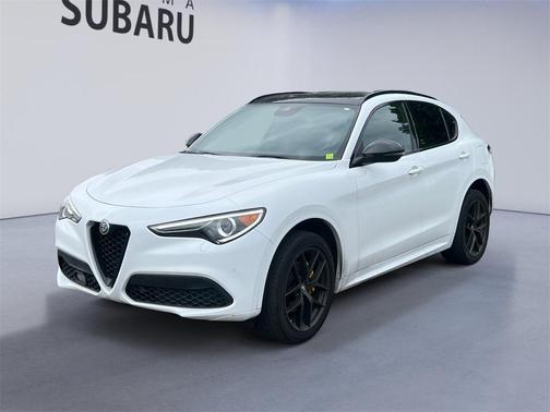 2021 Alfa Romeo Stelvio Ti Sport