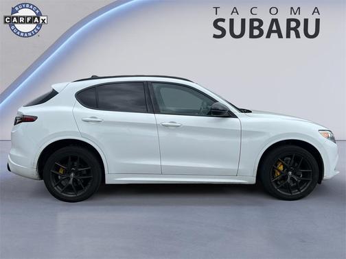 2021 Alfa Romeo Stelvio Ti Sport