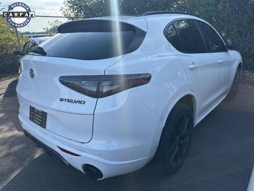 2021 Alfa Romeo Stelvio Ti Sport