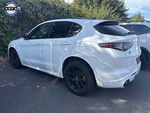 2021 Alfa Romeo Stelvio Ti Sport