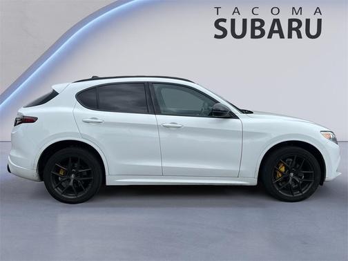 2021 Alfa Romeo Stelvio Ti Sport