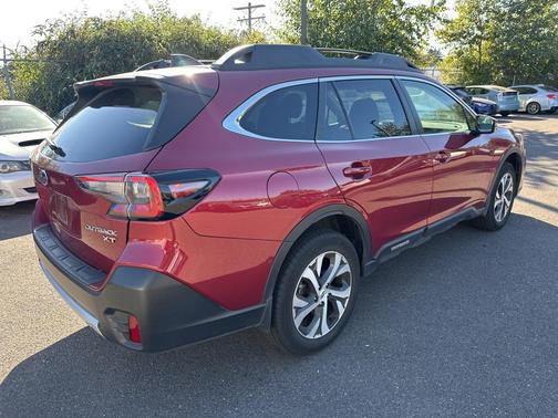 2022 Subaru Outback Limited XT