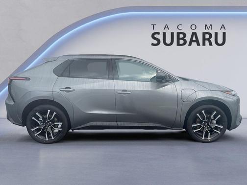 2026 Subaru Solterra Limited