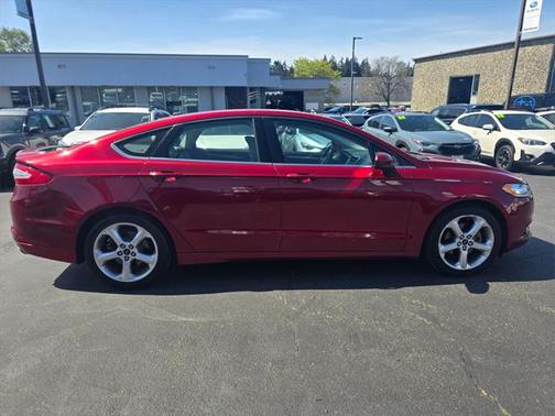 2016 Ford Fusion S