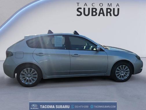 Spark Silver Metallic 2011 Subaru Impreza 2.5 i Premium