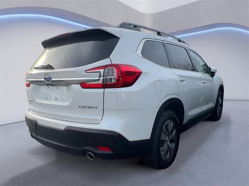 2024 Subaru Ascent Premium 7-Passenger