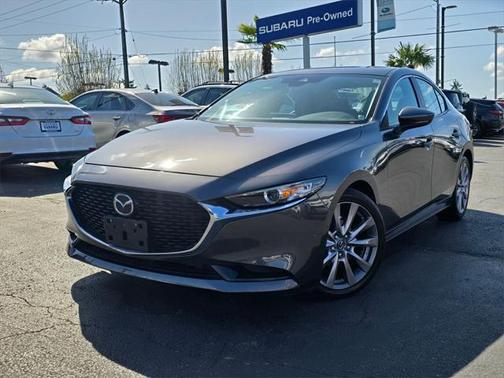 2019 Mazda Mazda3 FWD w/Preferred Package