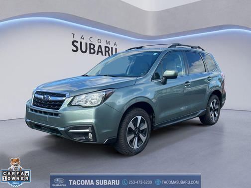 Jasmine Green Metallic 2017 Subaru Forester 2.5i Limited