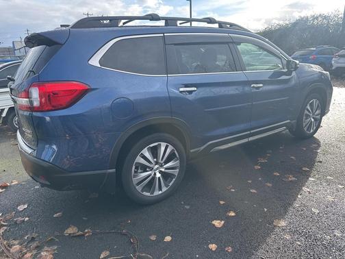 2022 Subaru Ascent Touring 7-Passenger