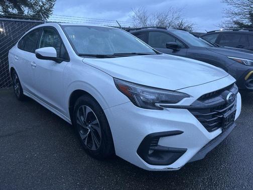 2025 Subaru Legacy Premium