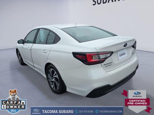 Crystal White Pearl 2025 Subaru Legacy Premium