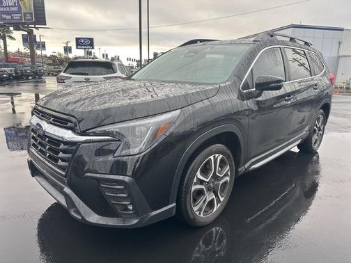 2023 Subaru Ascent Limited 8-Passenger