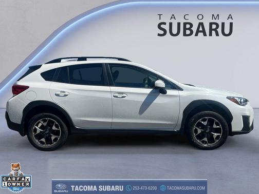 Crystal White Pearl 2020 Subaru Crosstrek Premium