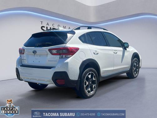 Crystal White Pearl 2020 Subaru Crosstrek Premium