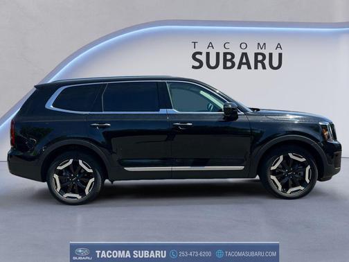 Ebony Black 2024 Kia Telluride S