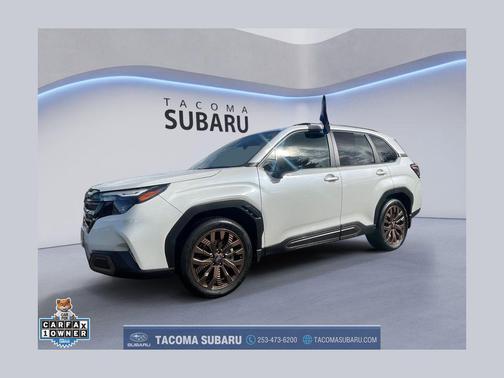 Crystal White Pearl 2025 Subaru Forester Sport