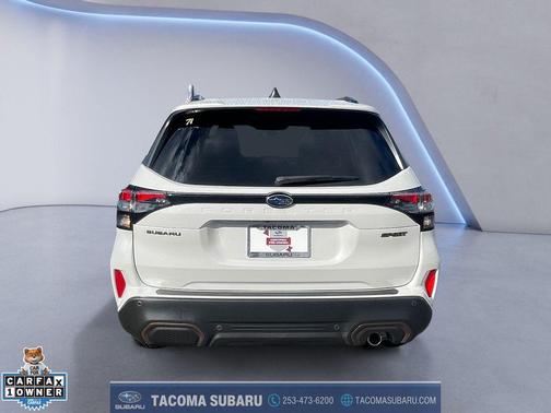 Crystal White Pearl 2025 Subaru Forester Sport