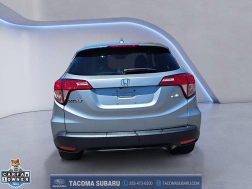 Lunar Silver Metallic 2018 Honda HR-V EX