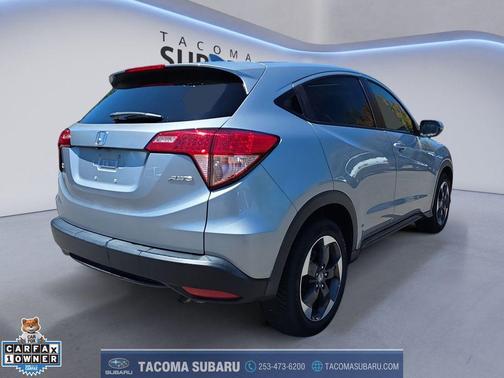 Lunar Silver Metallic 2018 Honda HR-V EX